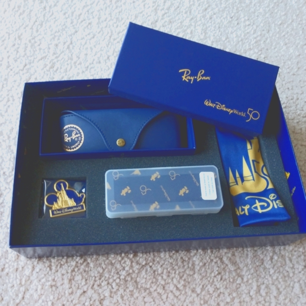 Ray-Ban Aviator Disney 50 Anniversary Set RB3548N Polarized Sunglasses
